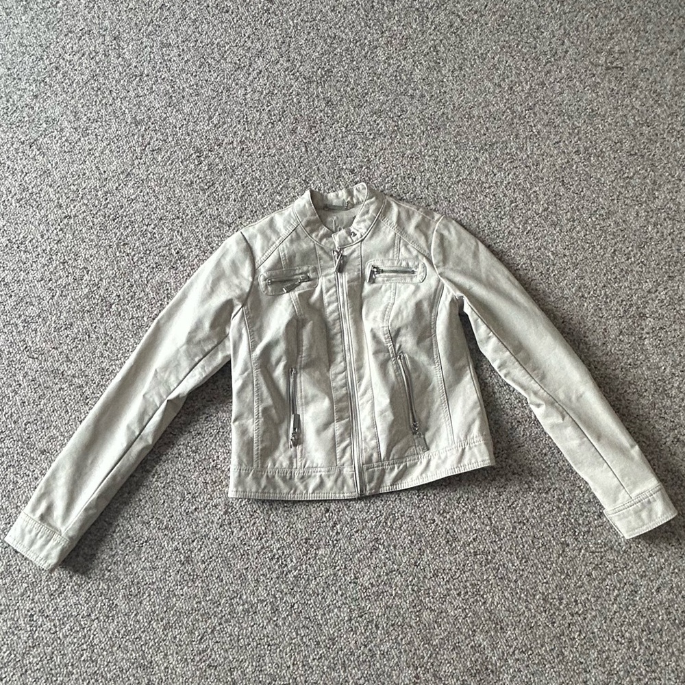 Light Cream Cropped Zip Jacket